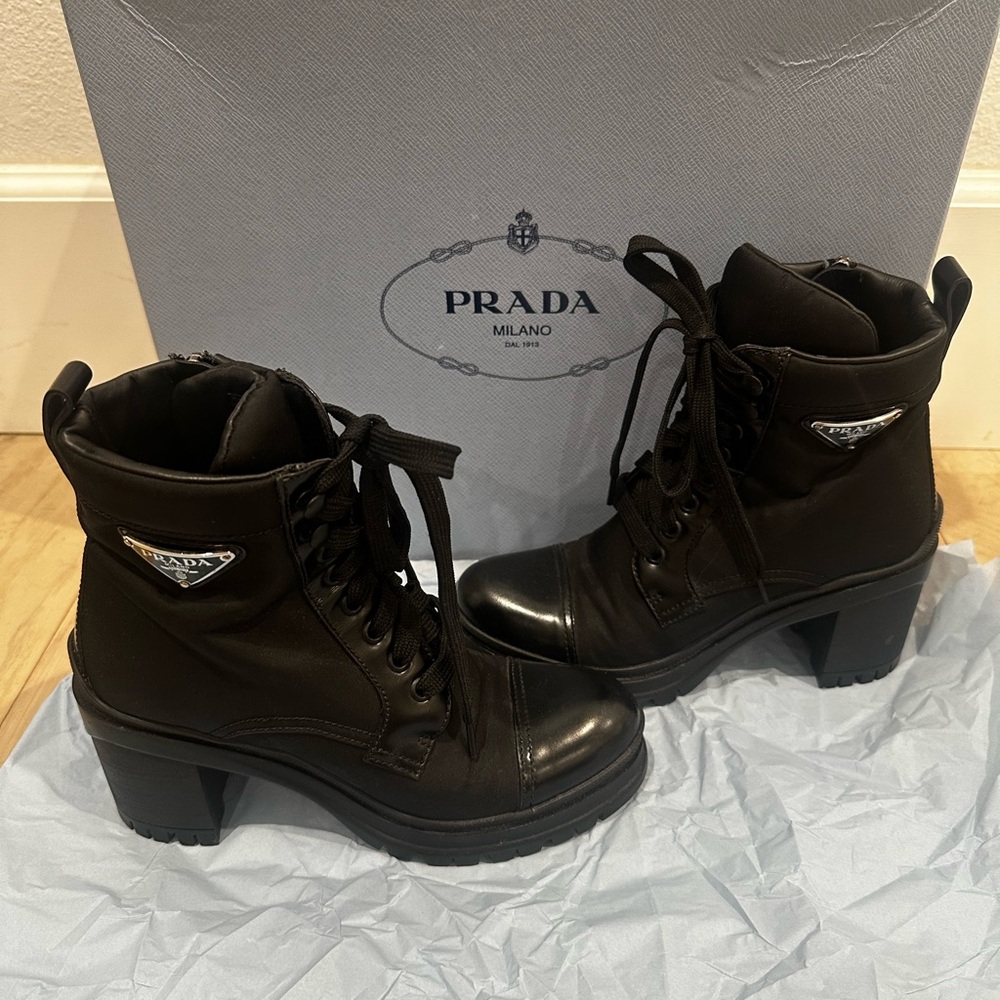 Prada Women's Calzature Donna Re Nylon Combat Black Lace-Up Ankle Boots Size 35